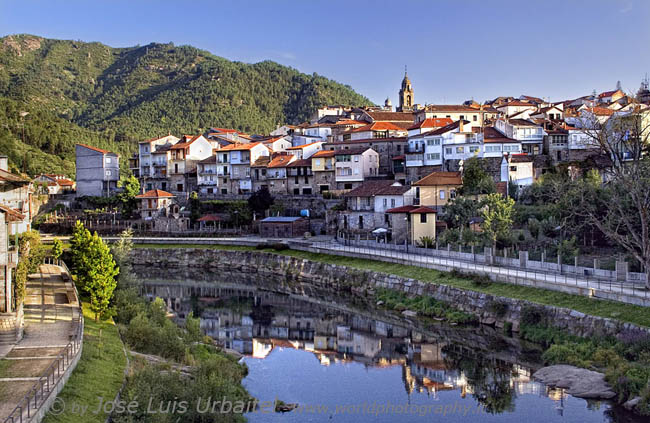 La ribera del Avia